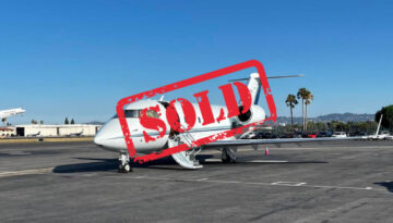 1988 Bombardier Challenger 601-3A Ext 02 N404HG Sold