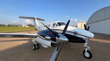 1981 King Air F90 Ext 1 LA-132 PT-LQC