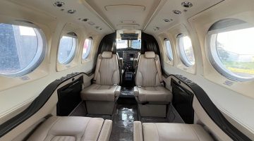 1981 King Air F90 Int 1 LA-132 PT-LQC